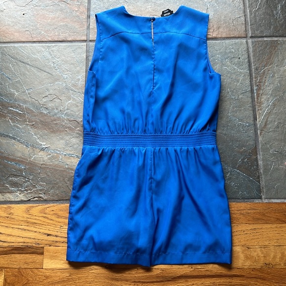 Woman’s Beautiful Bebe royal blue Romper - Picture 8 of 9